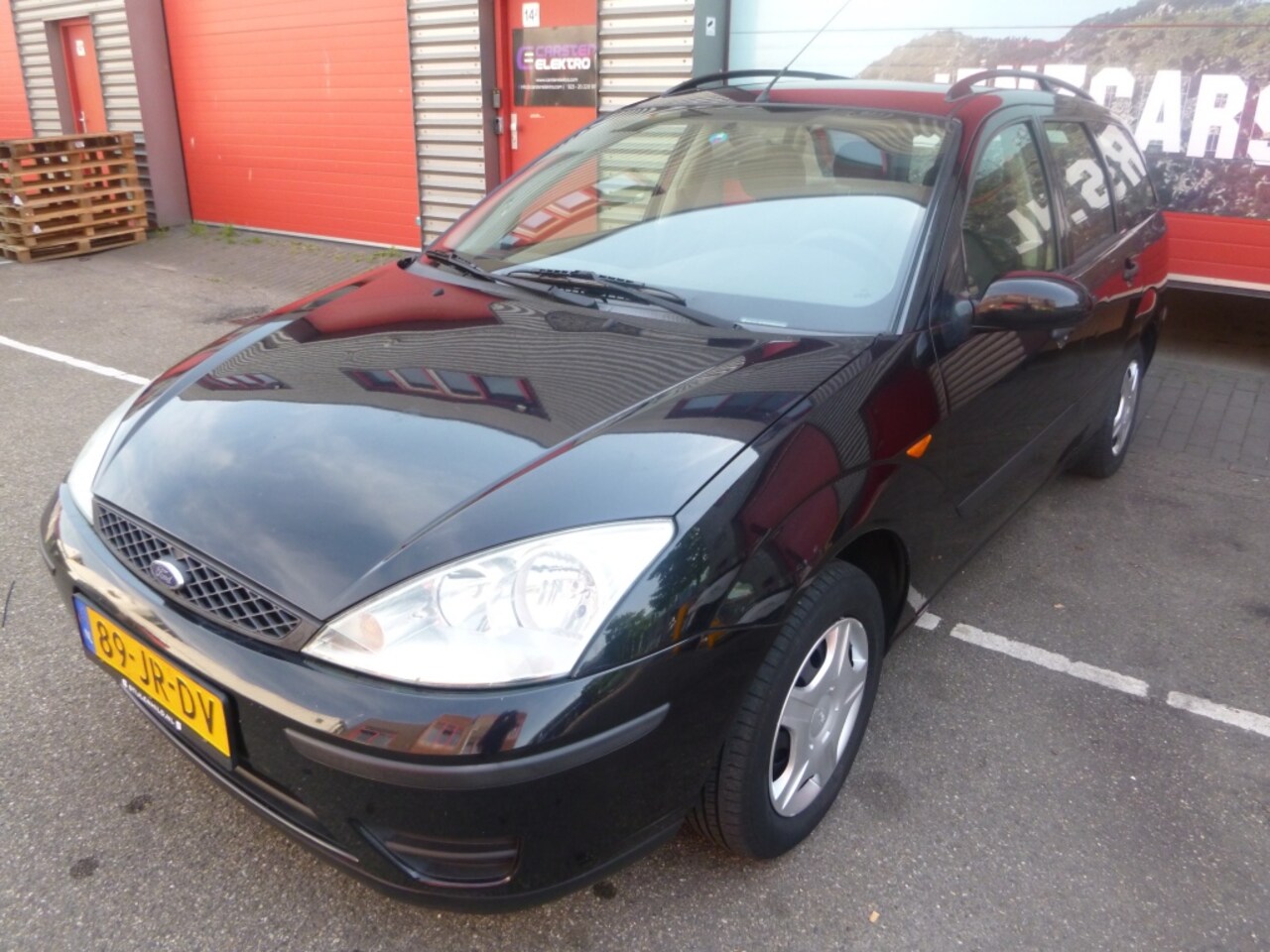 Ford Focus Wagon - 1.6-16V Cool Edition 1.6-16V Cool Edition - AutoWereld.nl
