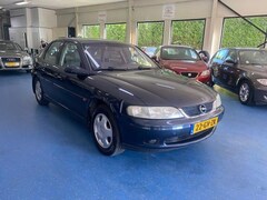 Opel Vectra - 1.6-16V Business Edition Clima