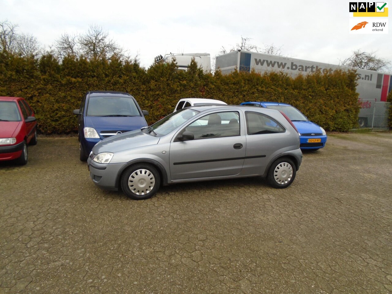 Opel Corsa - KM NAP! APK NIEUW RIJD NIEUW NIEUWSTAAT! - AutoWereld.nl