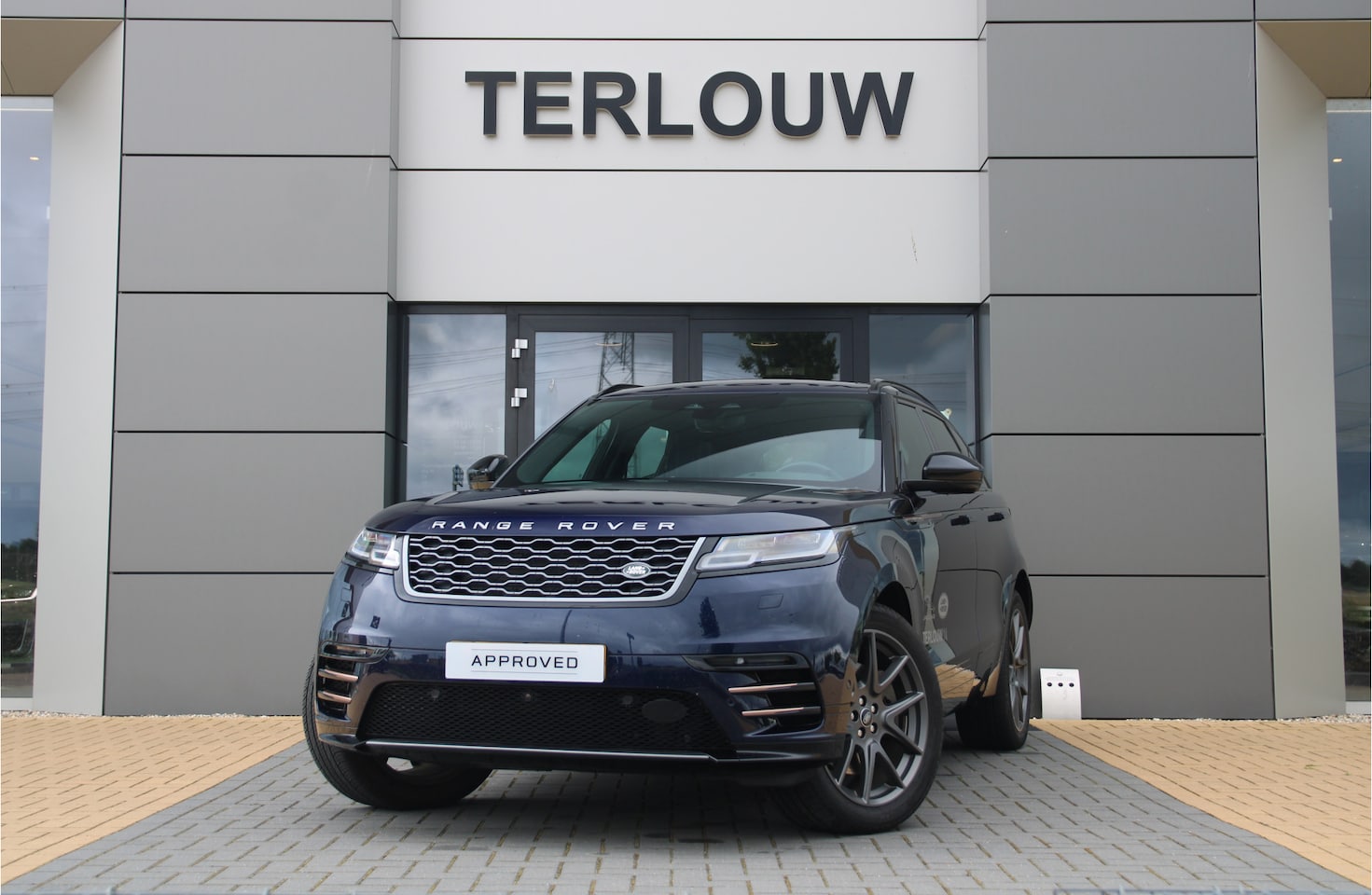 Land Rover Range Rover Velar - 2.0 P400e R-Dynamic S - AutoWereld.nl