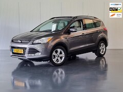 Ford Kuga - Escape automaat
