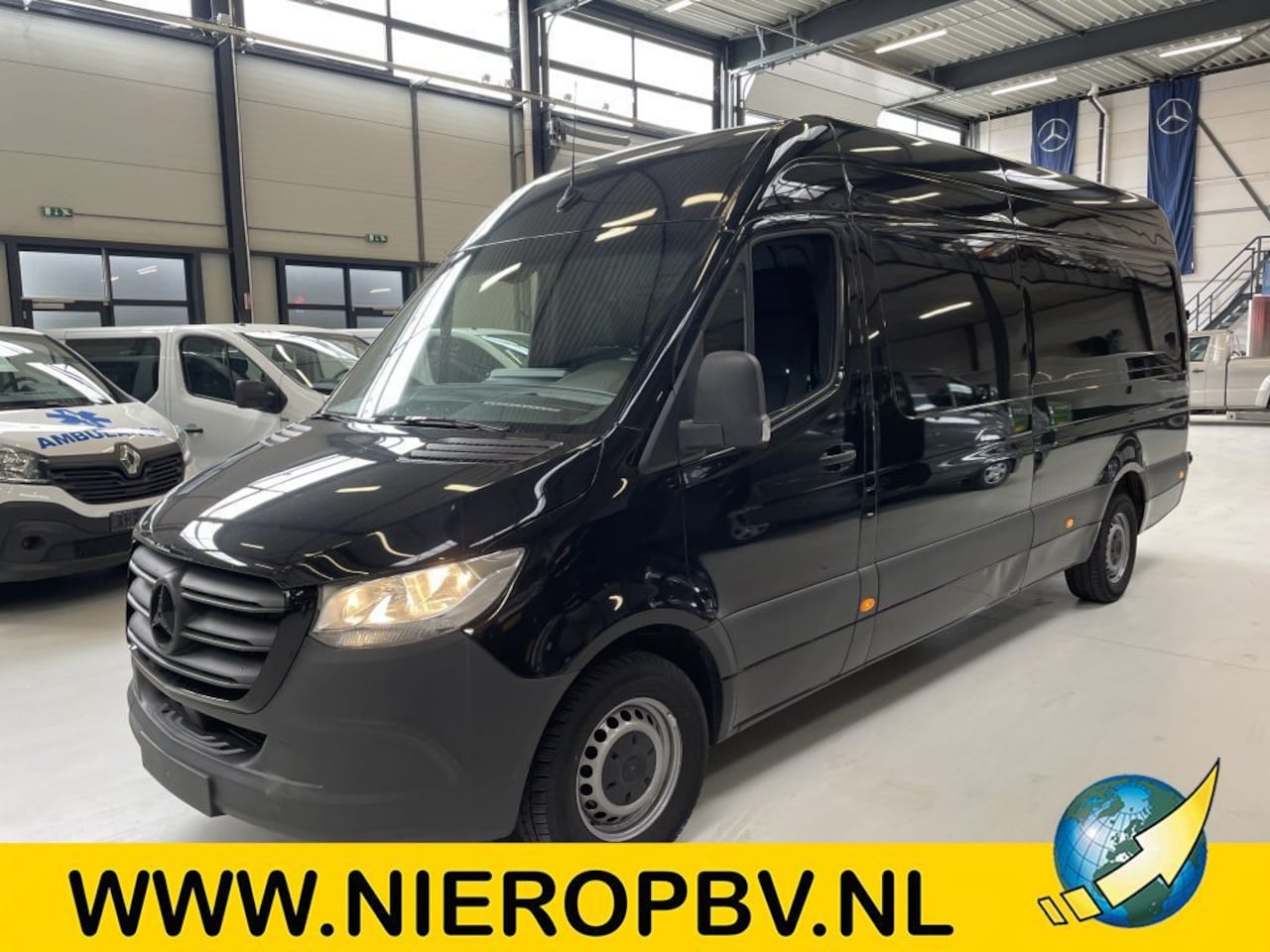 Mercedes-Benz Sprinter - 319CDI L3H2 Airco Navi Cruisecontrol 270 Graden Deuren 6 Cilinder - AutoWereld.nl