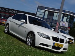 BMW 3-serie - 325i Dynamic Executive - Automaat, Navigatie, M-Sportpakket, Sport Interieur, Multimedia,