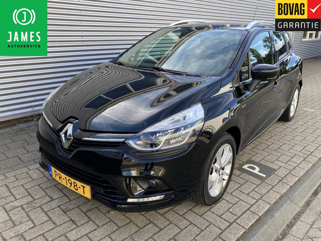 bijlage vreemd Situatie Renault Clio Estate 0.9 TCe Limited | Rijklaarprijs incl. garantie 2017  Benzine - Occasion te koop op AutoWereld.nl