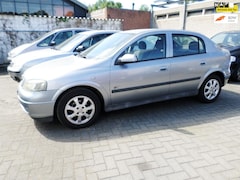Opel Astra - 1.6-16V Njoy