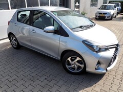 Toyota Yaris - 1.5 Full Hybrid Trend AUTOMAAT CLIMA CAMERA