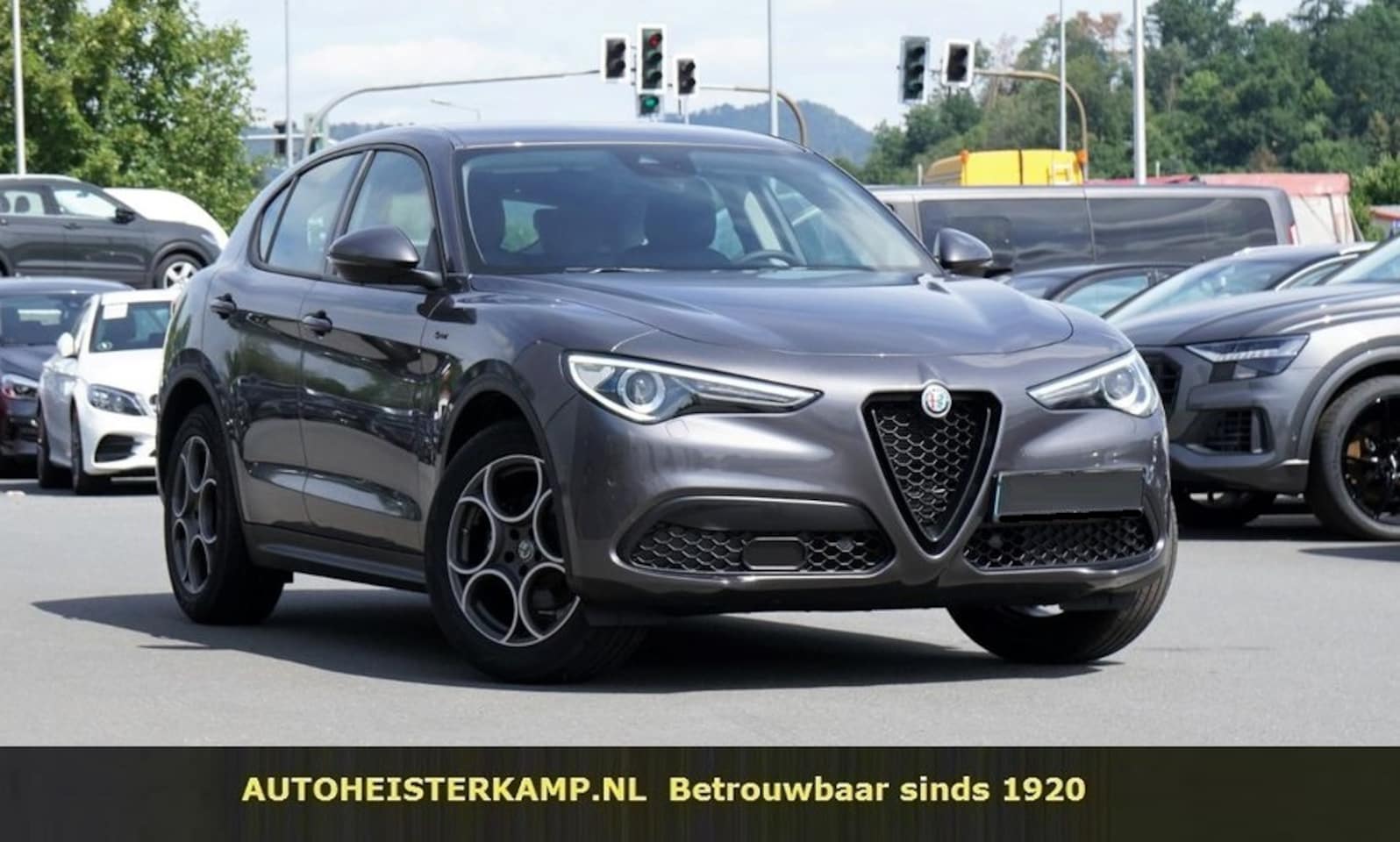 Alfa Romeo Stelvio - 2.2 JTD Sprint 190 PK Navi Camera - AutoWereld.nl