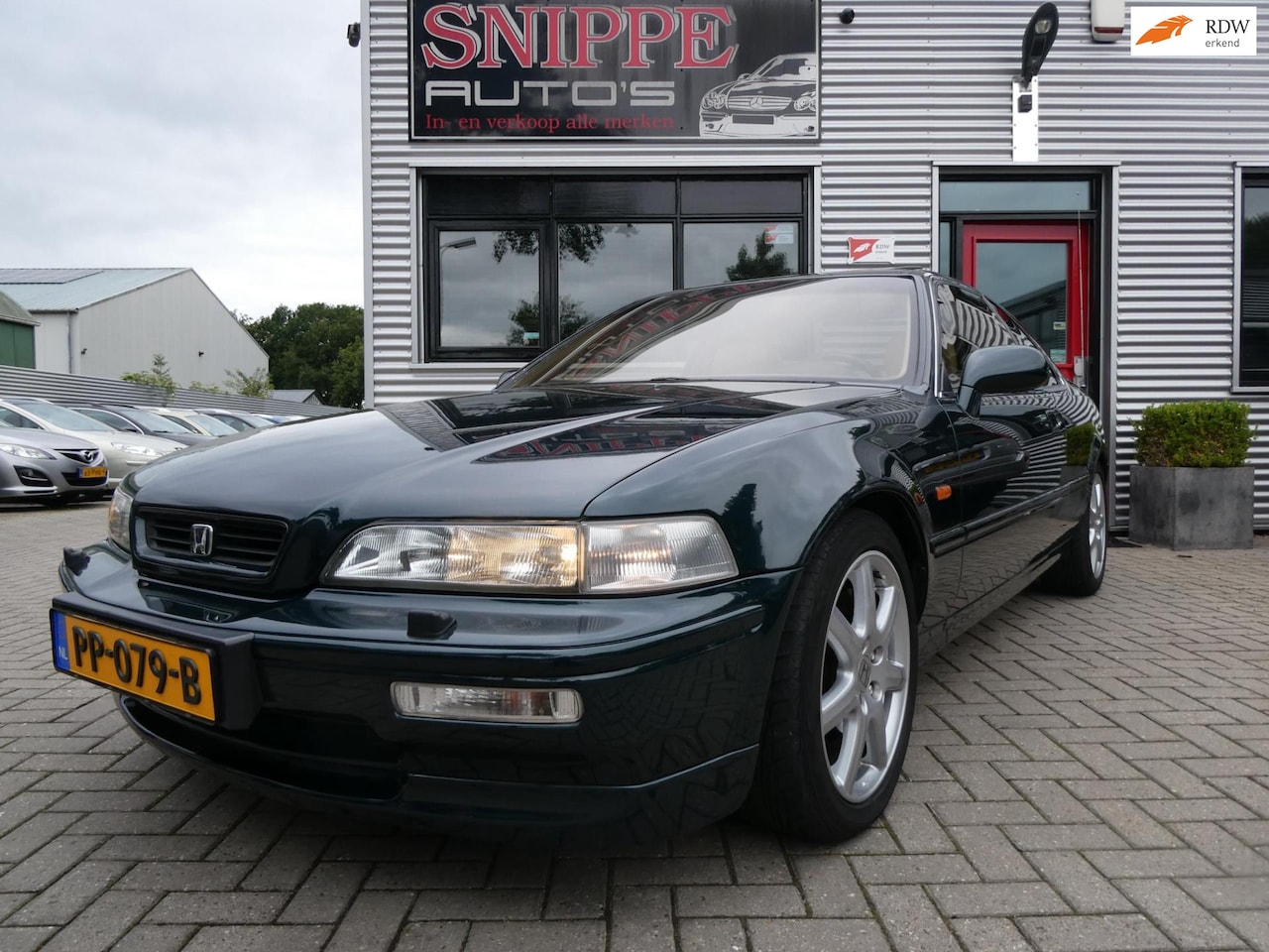 honda-legend-3-2i-v6-uniek-liefhebbers-auto-automaat-clima-volleder-open-dak-bijzonder-netjes.jpg