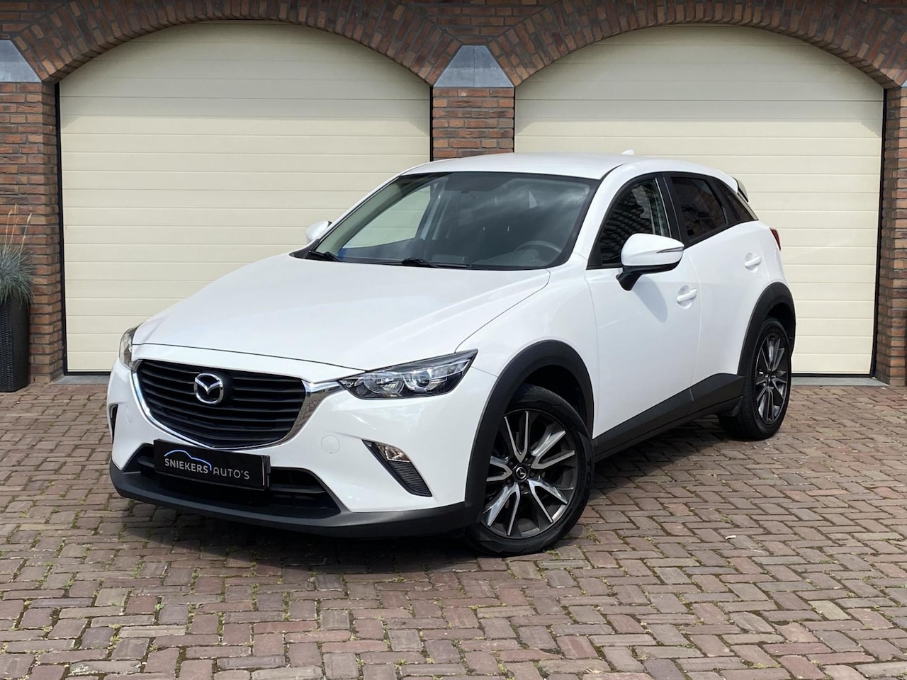 Mazda CX-3 - 2.0 SkyActiv-G 120 Airco LMV Keyless - AutoWereld.nl