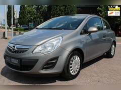 Opel Corsa - 1.2-16V Selection