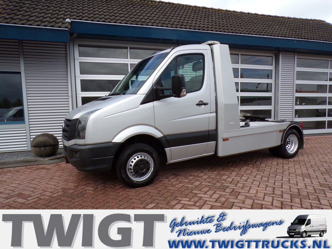 Volkswagen Crafter - 50 2.0 TDI BE Trekker - AutoWereld.nl