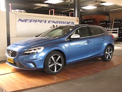 Volvo V40 - 2.0 T4 Business Sport R design