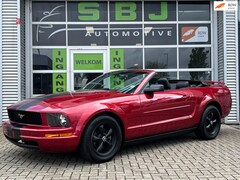 Ford Mustang - USA 4.0 V6 Automaat Cabriolet Soft-Top
