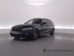 BMW 3-serie Touring - 320i M-sport | Camera | Pano | Parkeer Assistent | Apple CarPlay | Cruise