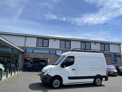 Renault Master - 2.3 DCI 74KW | L1H2 | AIRCO