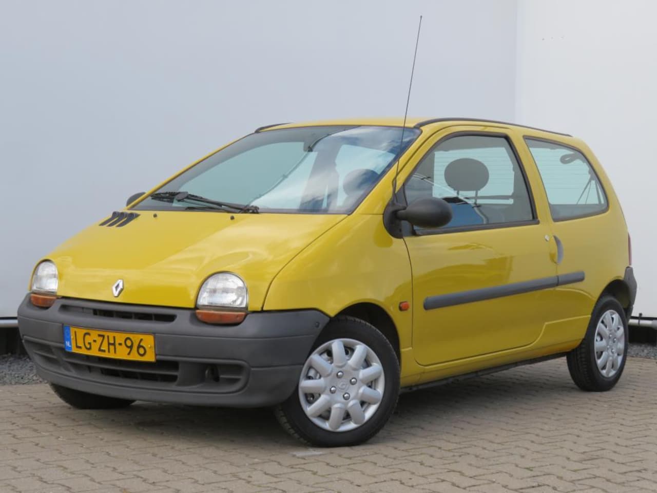 renault-twingo-1-2-nette-staat.jpg