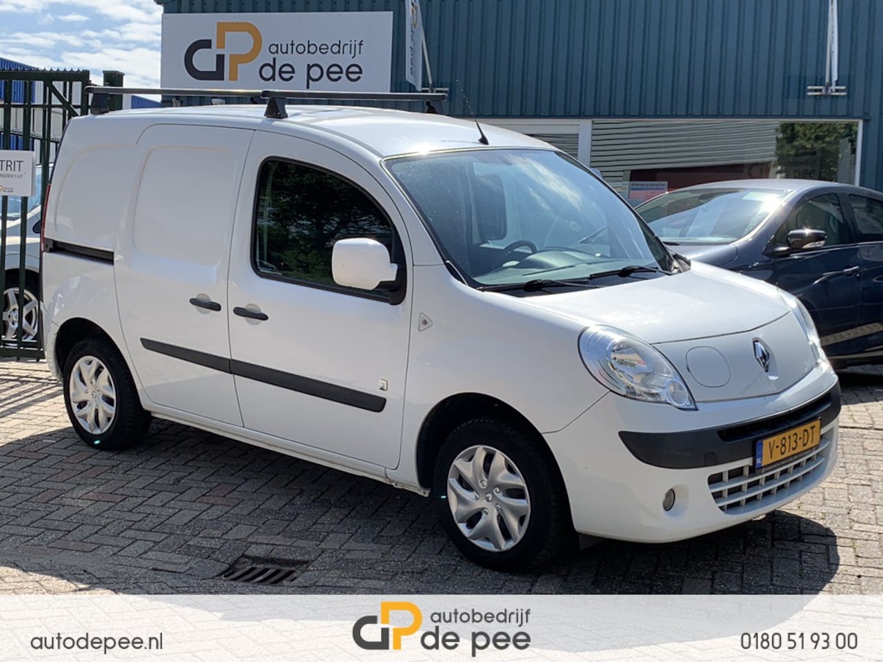 Renault Kangoo Express - Z.E. EXCL. BTW/GARANTIE/PDC/ELEKTR. RAMEN/CENTR. VERGR. rijklaarprijs! - AutoWereld.nl