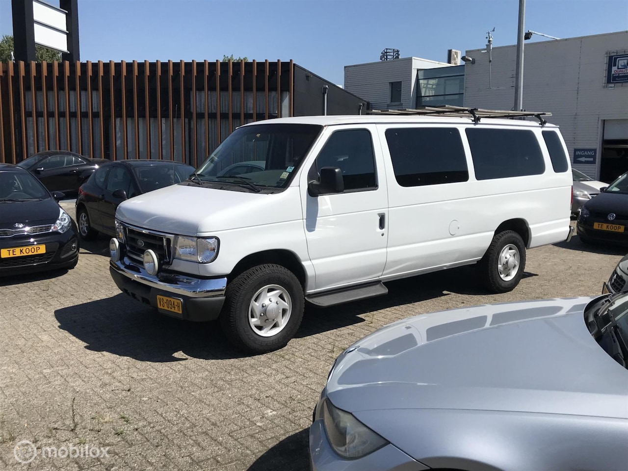 Ford Econoline - E350 5.4i-V8 Grijs kenteken LPG 97177 miles - AutoWereld.nl