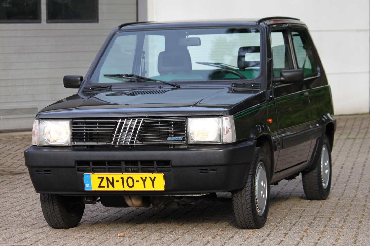 fiat-panda-1000-l-sergio-tacchini-slechts-26-202-km-origineel-nl-in-nieuwstaat.jpg