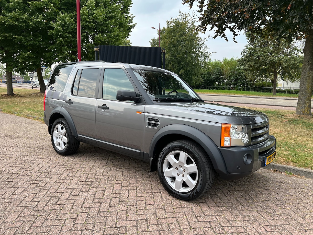 Land Rover Discovery - 2.7 TdV6 HSE EURO 4, VAN, NL-AUTO, NAP, YOUNGTIMER, EGR VV, TOPSTAAT! - AutoWereld.nl