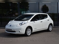 Nissan LEAF - Visia 24 kWh, Keyless Entry, Isofix, Parkeersensoren