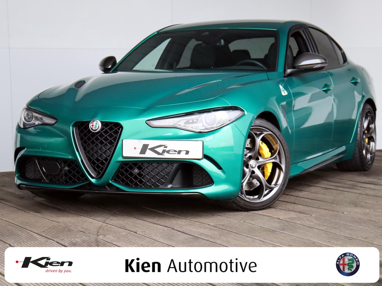 alfa-romeo-giulia-2-9-v6-quadrifoglio-carbon-delen-adaptive-cruise-stoelverwarming-voor-en-achter.jpg