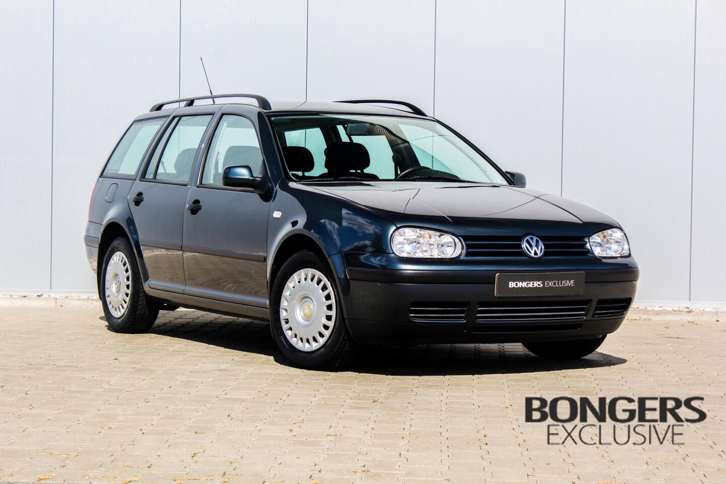 volkswagen-golf-variant-1-6-trendline-bijna-nieuw-dealer-onderh.jpg