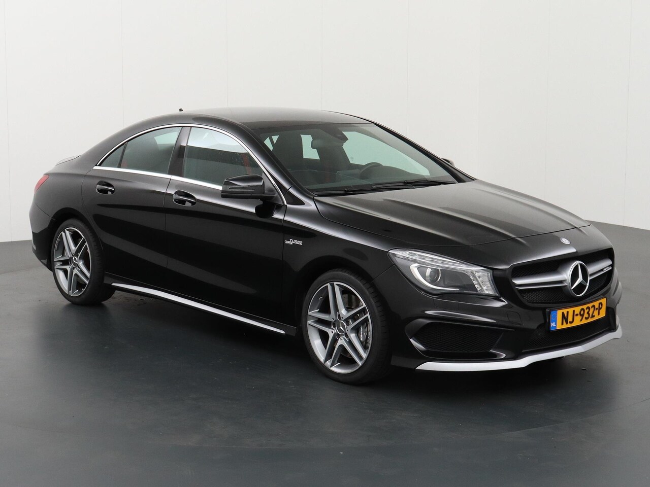mercedes-benz-cla-klasse-45-amg-4matic-btw-verrekenbaar-parkeercamera-stoelverw.jpg