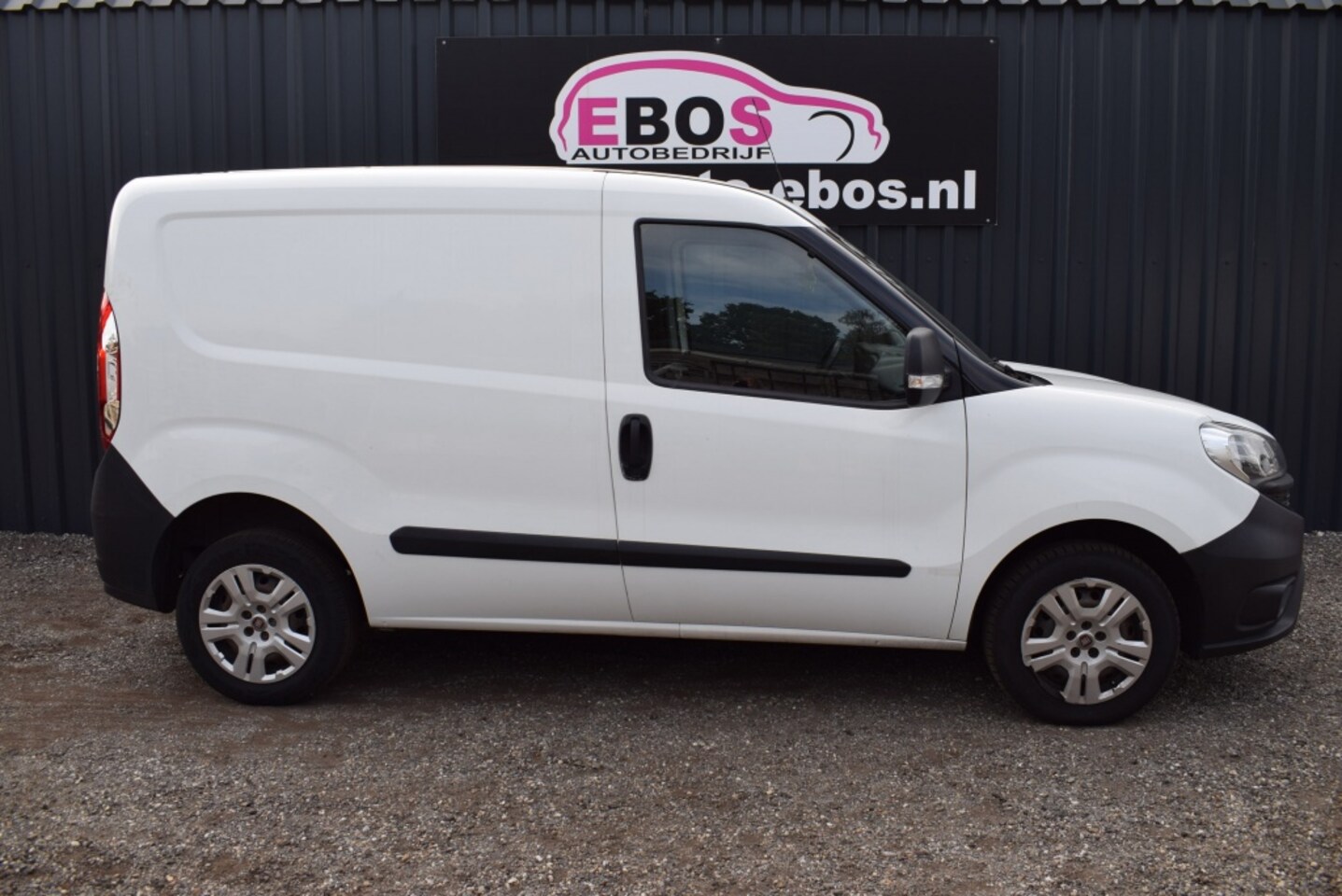 Fiat Doblò Cargo - 1.3 MJ L1H1 Actual 1.3 MJ L1H1 Actual - AutoWereld.nl