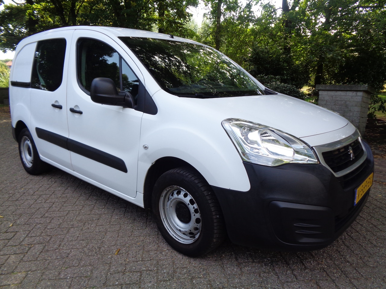 Peugeot Partner - 120 1.6 BlueHDi 100 L1 XR S&S - AutoWereld.nl