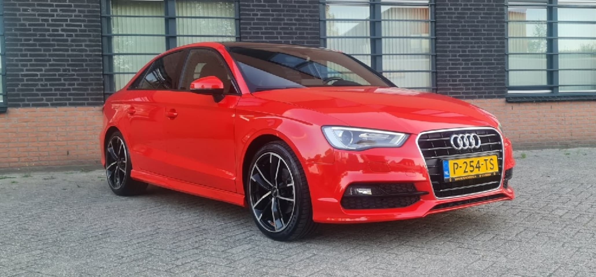 Audi A3 - 1.4 TFSi S Line 1.4 TFSI S Line - AutoWereld.nl