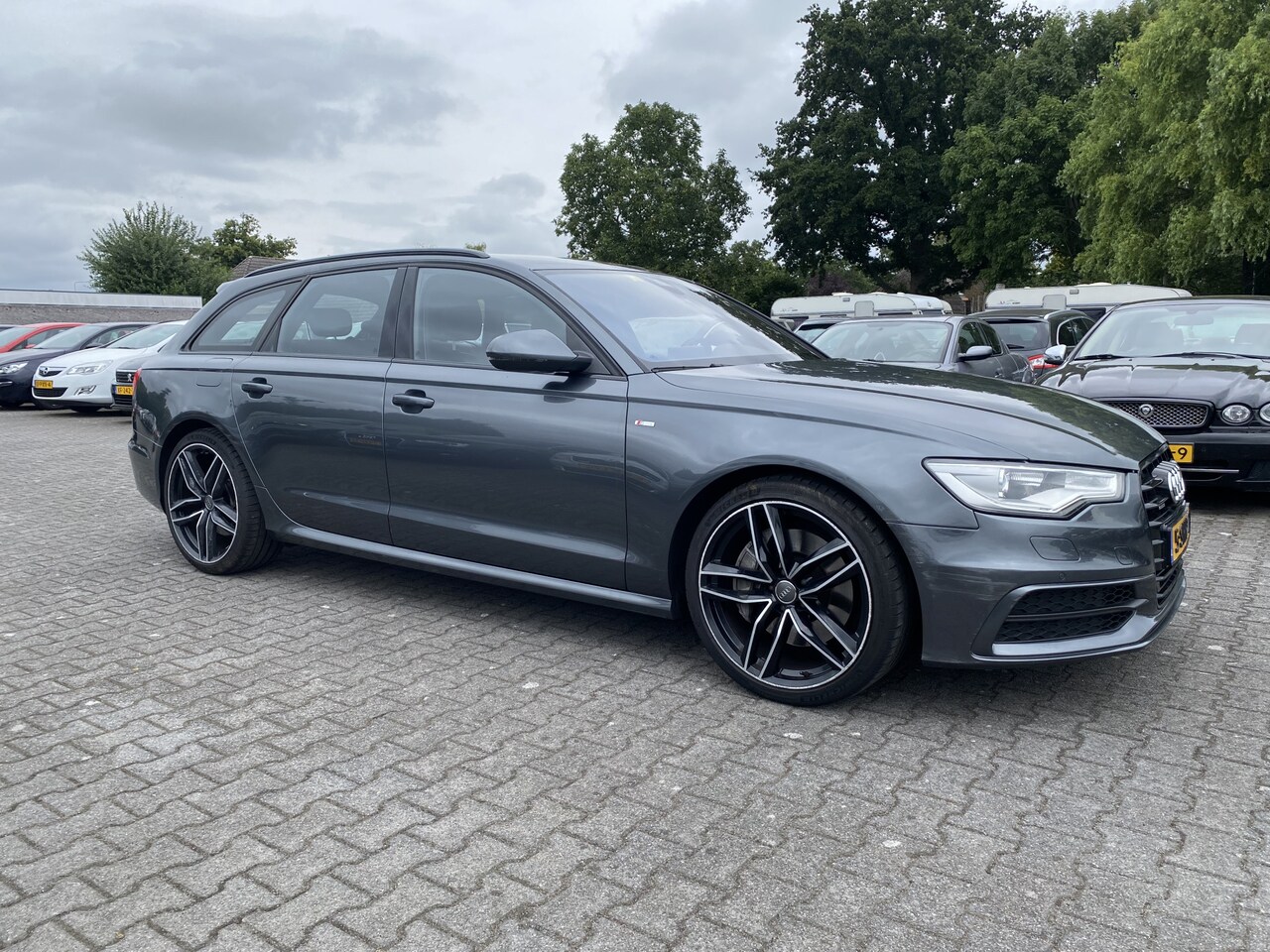 Audi A6 Avant - 3.0 TDI BiT QUATTRO AUT.*VOLLEDER+NAVI+ECC+CRUISE+XENON+S-LINE* - AutoWereld.nl