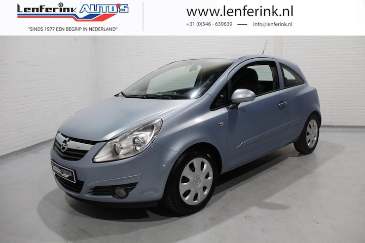 Opel Corsa Enjoy tweedehands Opel kopen op AutoWereld.nl