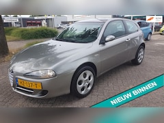 Alfa Romeo 147 - 1.6 T.Spark Progression AIRCO