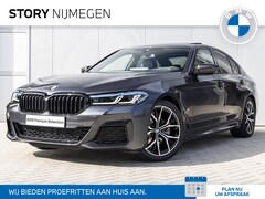 BMW 5-serie - 520i High Executive M Sport Automaat / Schuif-kanteldak / Laserlight / Live Cockpit Profes