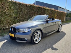 BMW 1-serie Cabrio - 118i Executive / AIRCO / NAVI / M-PAKKET
