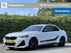 BMW 2-serie Coupé - 230i | High Exe | M-Performance Parts | 20'' | Getint Glas | PDC voor + achter | HiFi | Sh