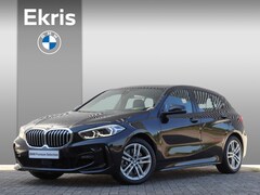 BMW 1-serie - 5-deurs 120i | M Sport / Achteruitrijcamera / LED-mistlampen voor / M Hemelbekleding in An