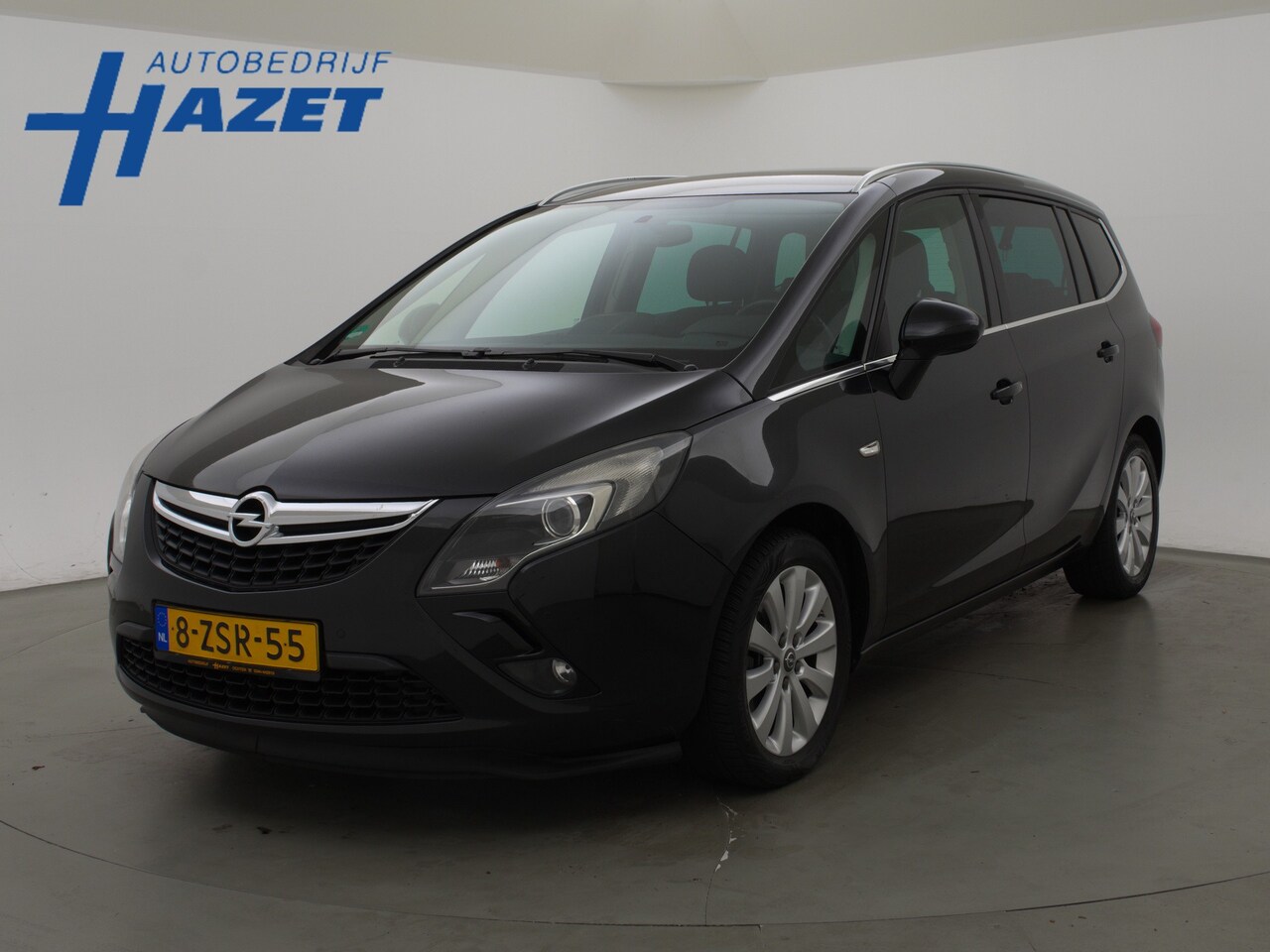 Opel Zafira Tourer - 1.6 CDTI DESIGN EDITION 7-PERS + XENON / NAVIGATIE / STOEL/STUURWIELVERW. / TREKHAAK - AutoWereld.nl