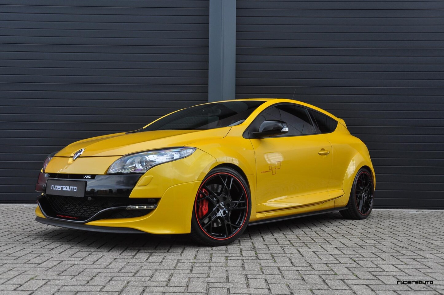 renault-megane-rs-265-trophy-unieke-staat-jaune-sirius-keyless-xenon-recaro.jpg