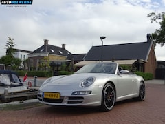 Porsche 911 Cabrio - 3.8 Carrera S