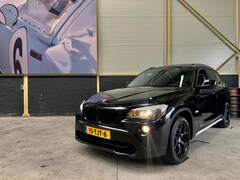 BMW X1 - XDrive 2.0i | Leer | Navigatie | Panoramadak |