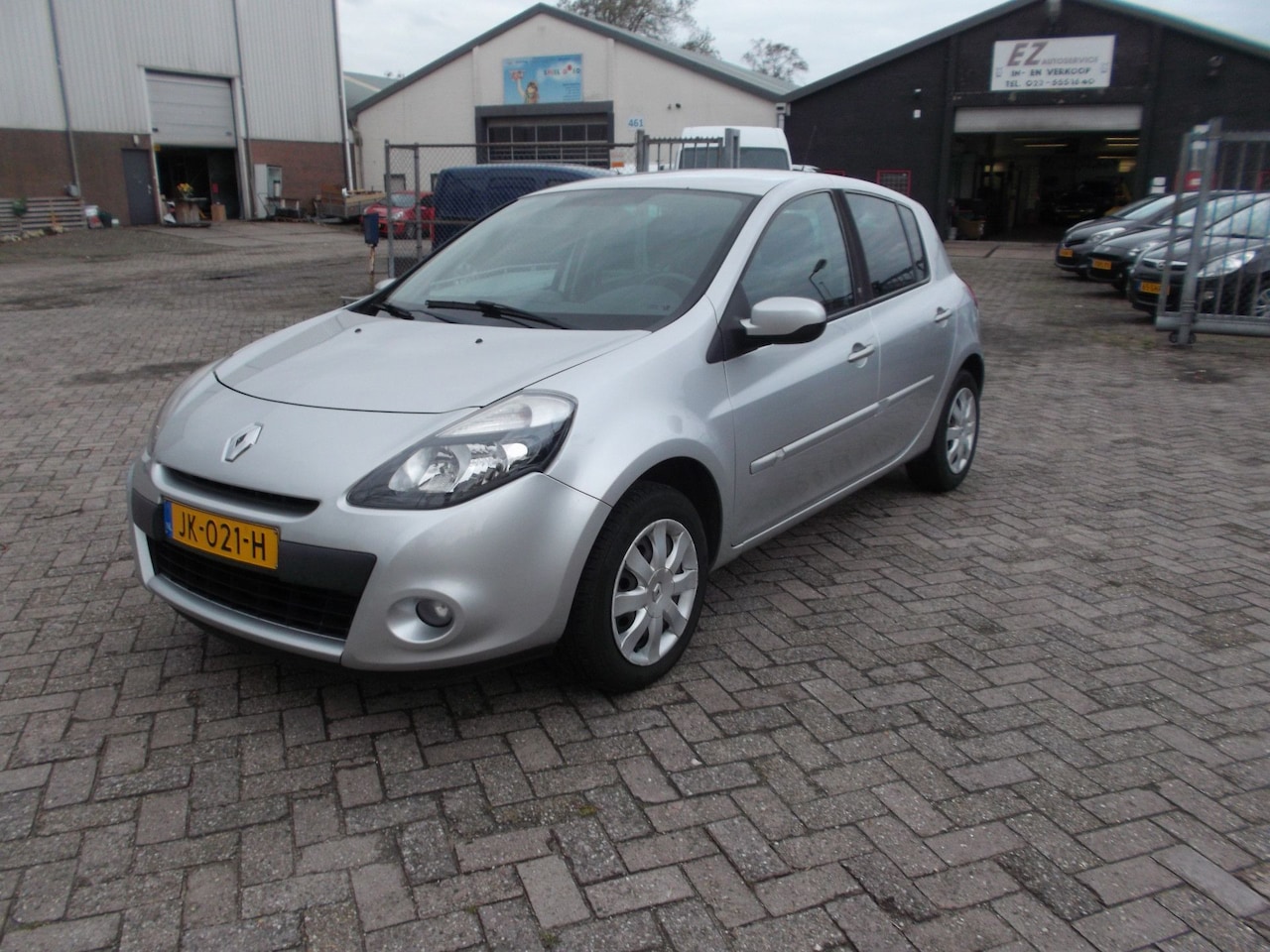 Renault Clio - 1.5 dCi Authentique airco - AutoWereld.nl