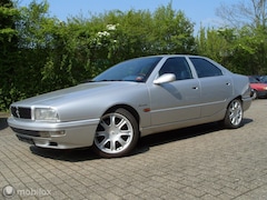 Maserati Quattroporte - - 3.2 V8 EVOLUZIONE MET FERRARI V8 3.2 MOTOR 336 PK UNIEK 3.2 V8