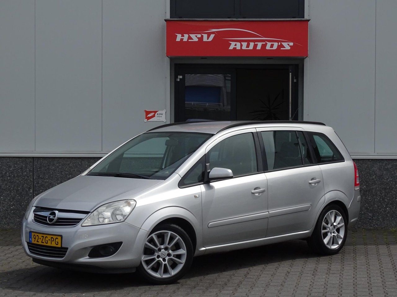 Opel Zafira - 2.2 Temptation Automaat 7-Pers Org NL - AutoWereld.nl
