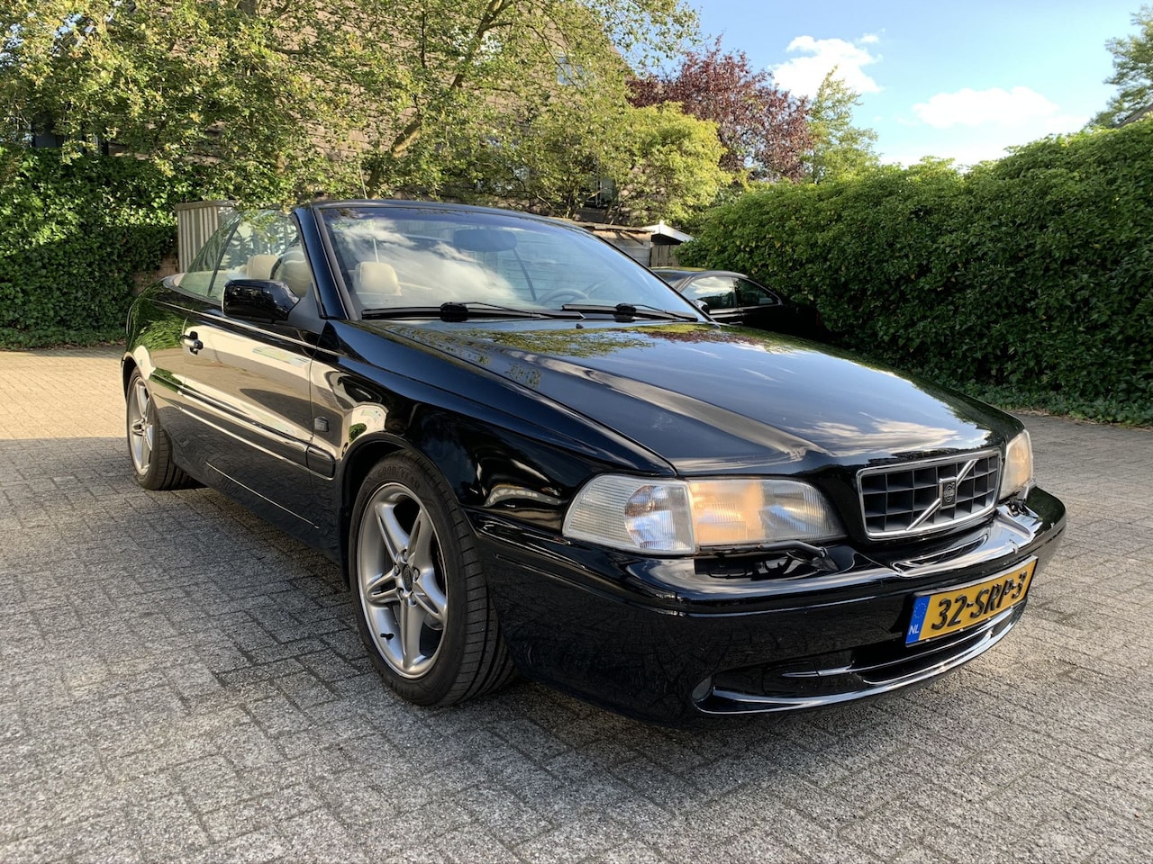 Volvo C70 Convertible - 2.4 T Luxury Youngtimer - AutoWereld.nl