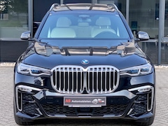 BMW X7 - 4.0i INDIVIDUAL M SPORT SKYLOUNGE RIJK UITGERUST