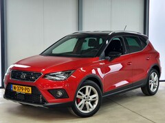 Seat Arona - 1.0 TSI FR 110 pk Business Intense navigatie led camera