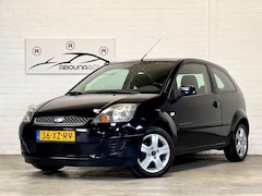 Ford Fiesta - 1.4 TDCi Futura |Airco |Stuurbkr |Nieuwe APK |NAP