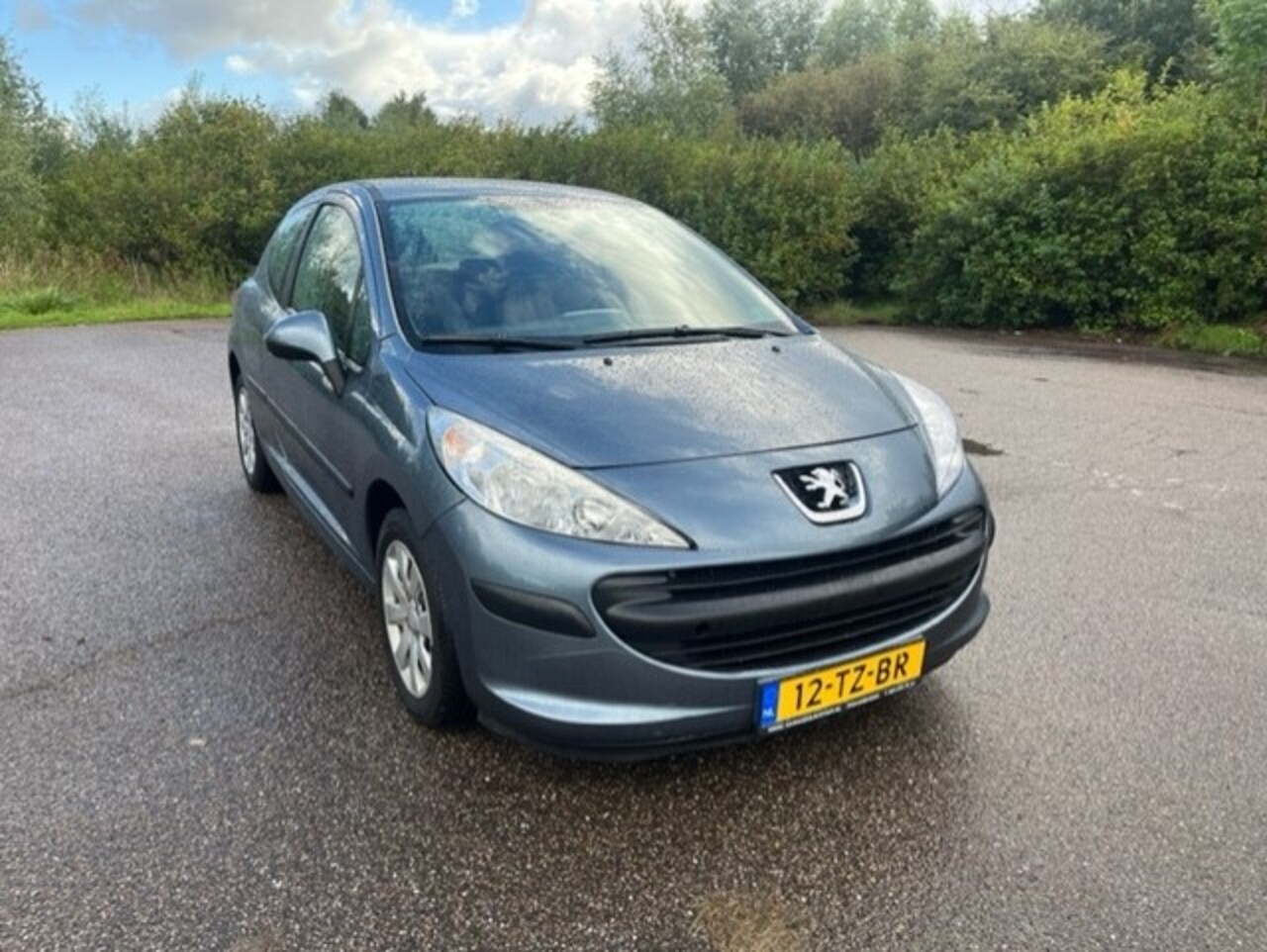 Peugeot 207 - 1.4-16V X-line 1.4-16V X-line - AutoWereld.nl